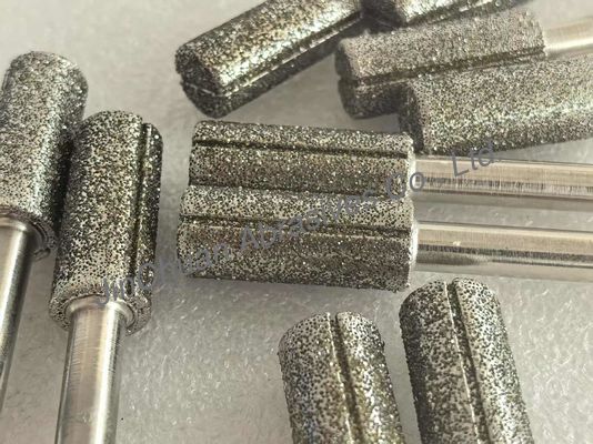 Points montés au diamant avec des fentes